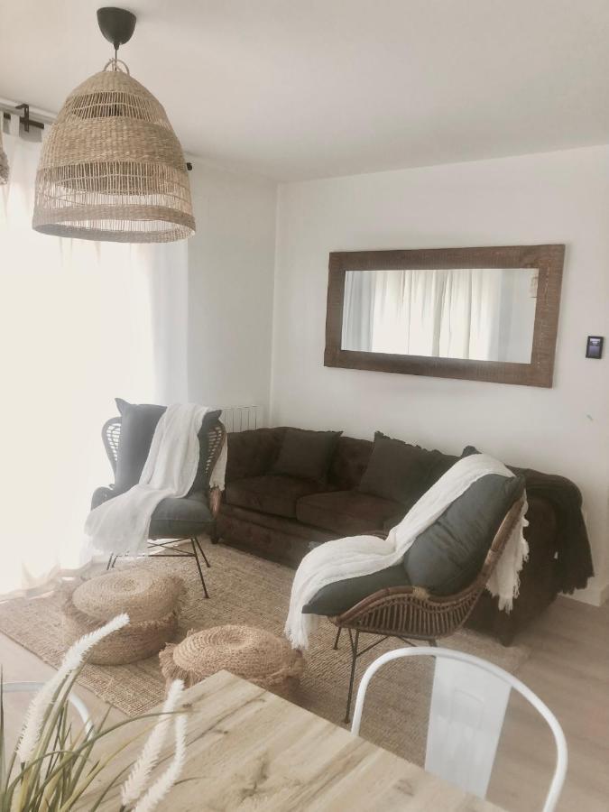 Precioso Piso Monzon Terraza, Parking,Piscina,Zona De Juegos Luaran gambar